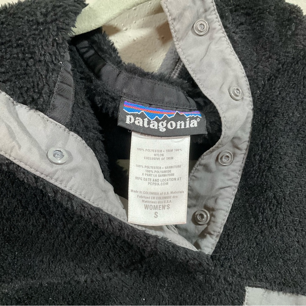 Patagonia Black Women's Sweater